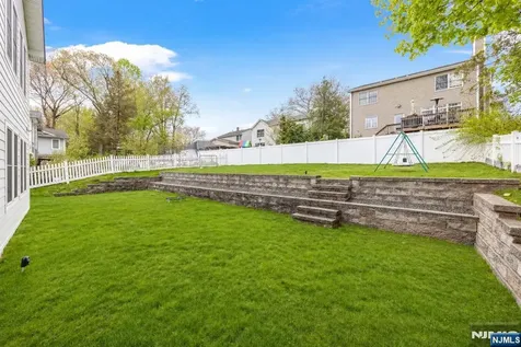 61 Roosevelt Street Cresskill NJ 07626