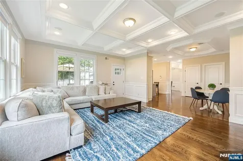61 Roosevelt Street Cresskill NJ 07626