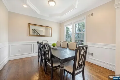 61 Roosevelt Street Cresskill NJ 07626