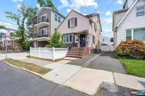 155 Ivy Newark NJ 07106