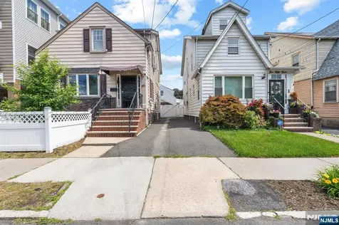 155 Ivy Newark NJ 07106