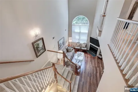 26 Depaolo Court Roseland NJ 07068