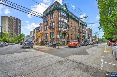 33 62nd West New York NJ 07093