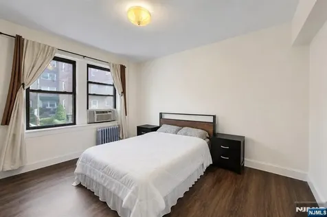 33 62nd West New York NJ 07093