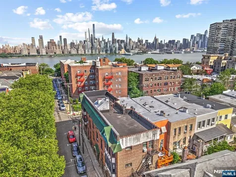 33 62nd West New York NJ 07093