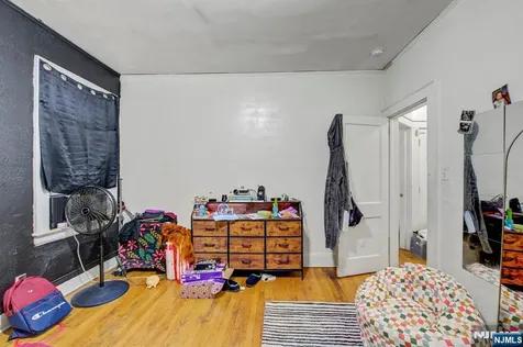 67-91 Stockman Place Irvington NJ 07111