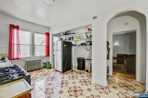 67-91 Stockman Place Irvington NJ 07111
