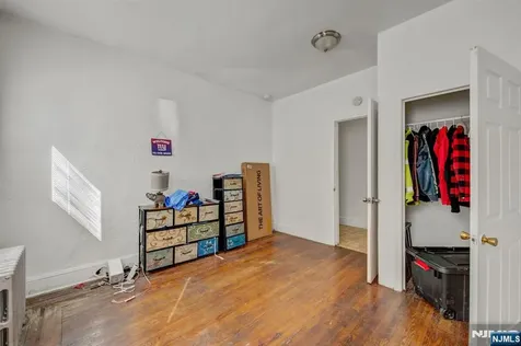 67-91 Stockman Place Irvington NJ 07111