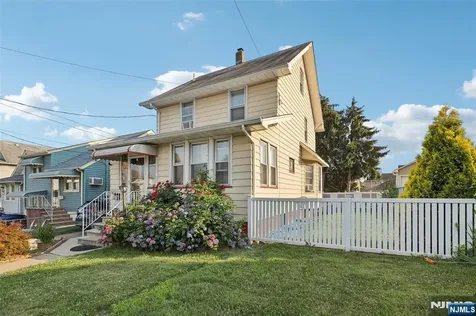 663 Paulison Avenue Clifton NJ 07011