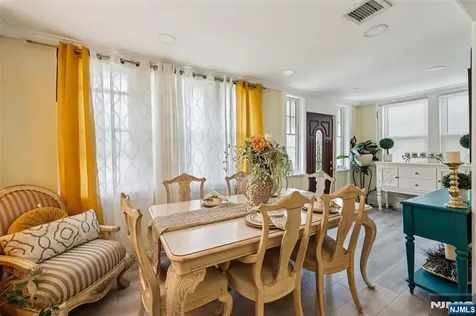 663 Paulison Avenue Clifton NJ 07011