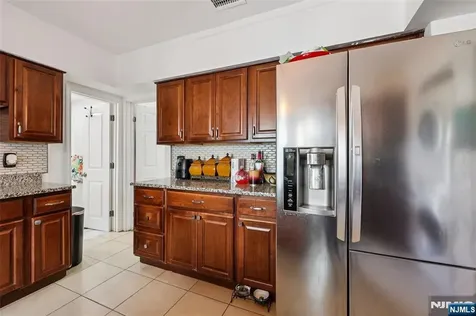 663 Paulison Avenue Clifton NJ 07011