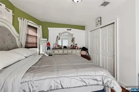 663 Paulison Avenue Clifton NJ 07011