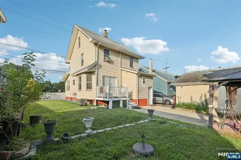 663 Paulison Avenue Clifton NJ 07011