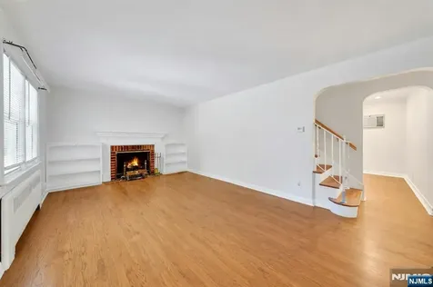 389 Bergen Boulevard Oradell NJ 07649