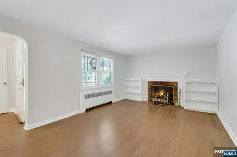 389 Bergen Boulevard Oradell NJ 07649