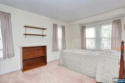 24 Erie Street Dumont NJ 07628