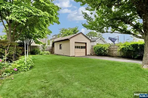 24 Erie Street Dumont NJ 07628