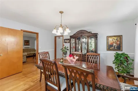 72 Clarendon Place Hackensack NJ 07601