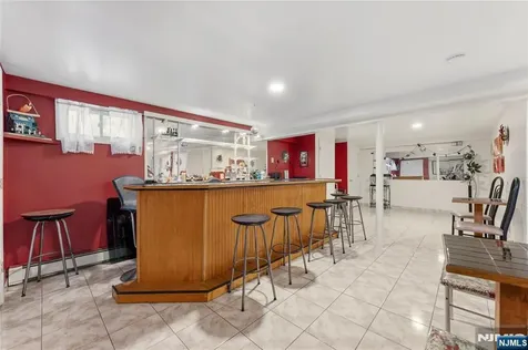 72 Clarendon Place Hackensack NJ 07601