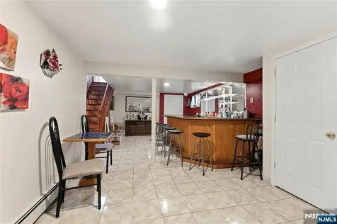 72 Clarendon Place Hackensack NJ 07601