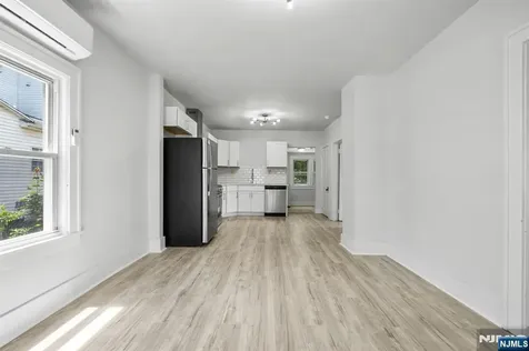 19-21 John Wilton Street Franklin NJ 07416