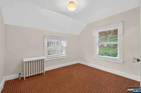 189 Tappan Avenue Belleville NJ 07109