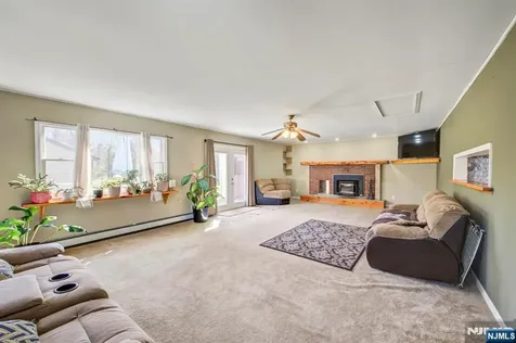 181 Pleasant Grove Road Jackson NJ 08527