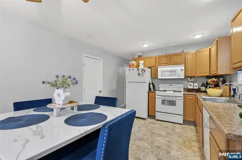 131 Paterson Avenue Wallington NJ 07057