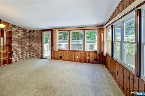 8 Mohawk Avenue Rockaway Township NJ 07866