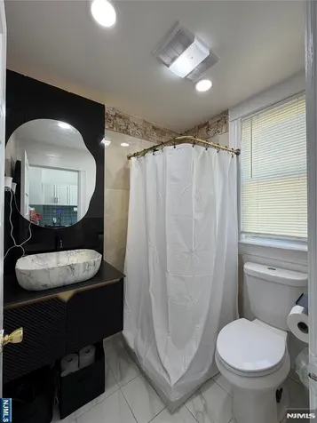 173 Corabelle Avenue Lodi NJ 07644