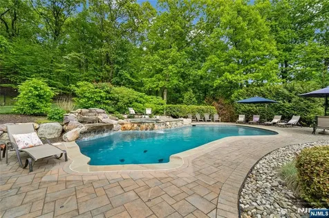 127 Waughaw Road Montville Township NJ 07082