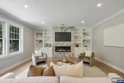 520 Clinton Avenue Wyckoff NJ 07481