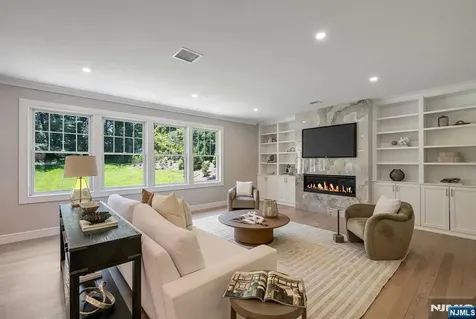 520 Clinton Avenue Wyckoff NJ 07481