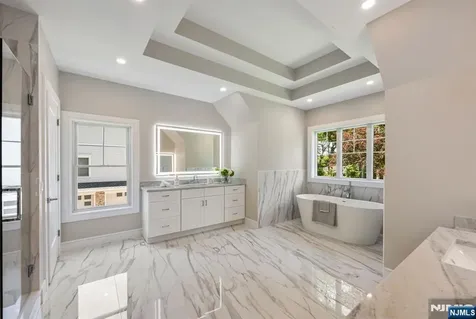 520 Clinton Avenue Wyckoff NJ 07481