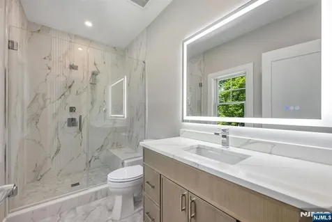 520 Clinton Avenue Wyckoff NJ 07481