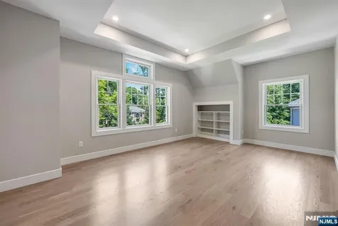 520 Clinton Avenue Wyckoff NJ 07481