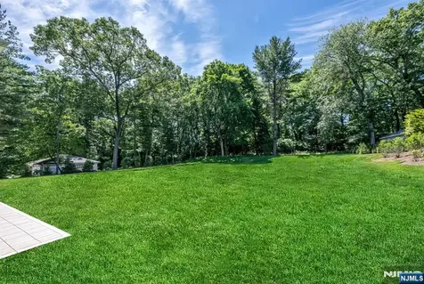 520 Clinton Avenue Wyckoff NJ 07481