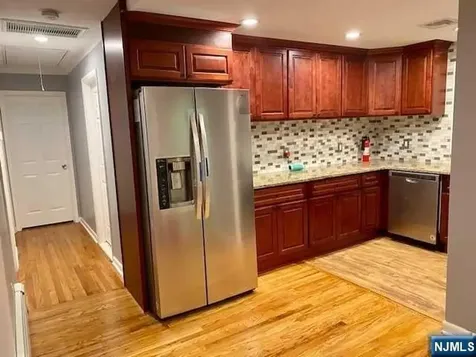 260 Columbia Avenue Lodi NJ 07644