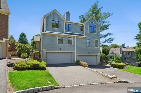 38 Shearwater Lane Wayne NJ 07470