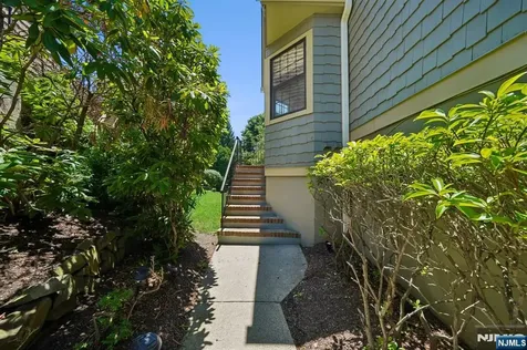 38 Shearwater Lane Wayne NJ 07470