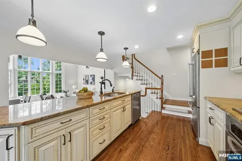 38 Shearwater Lane Wayne NJ 07470