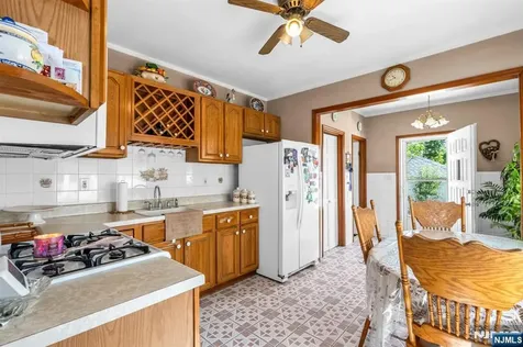 298 Belleville Turnpike North Arlington NJ 07031