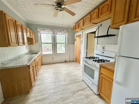 4 Swaine Place West Orange NJ 07052