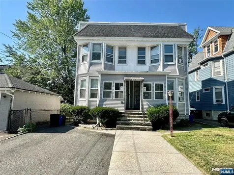 4 Swaine Place West Orange NJ 07052