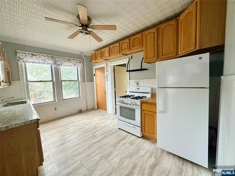 4 Swaine Place West Orange NJ 07052