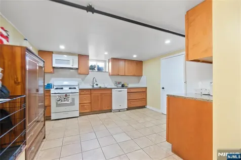 120 S Prospect Avenue Hackensack NJ 07601