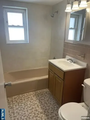 279 Chestnut Street Nutley NJ 07110