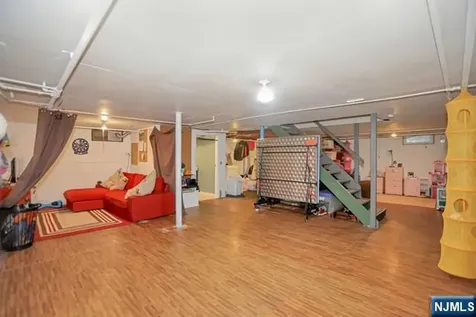 353 Downs Street Ridgewood NJ 07450