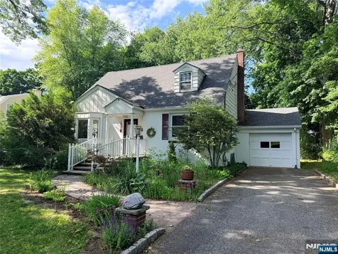 353 Downs Street Ridgewood NJ 07450