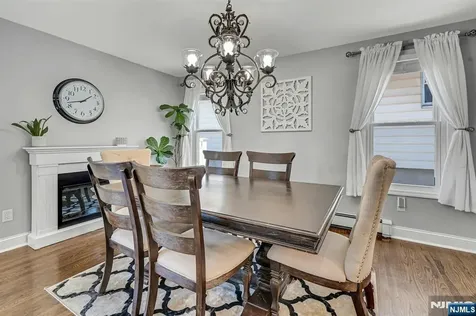 633 Lake Avenue Lyndhurst NJ 07071